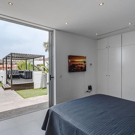 Lux Villa 31 Адехе Экстерьер фото